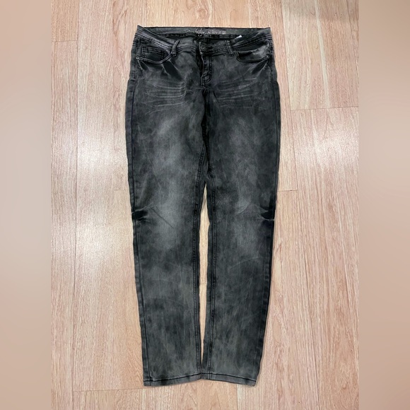 Revolution by REVOLT black acid wash jean - Picture 1 of 9